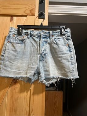 GAP Light Blue Distressed Denim Shorts size 27
